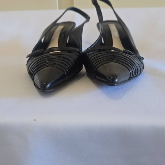Via Spiga Vintage Heels, Blk Patent/Blk Leather Point Toe, Slingback Pump, 6.5 - Picture 6 of 7